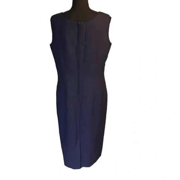 Vintage Oleg Cassini Sleeveless Navy Blue Sheath Dress – Timeless Elegance - Picture 6 of 8